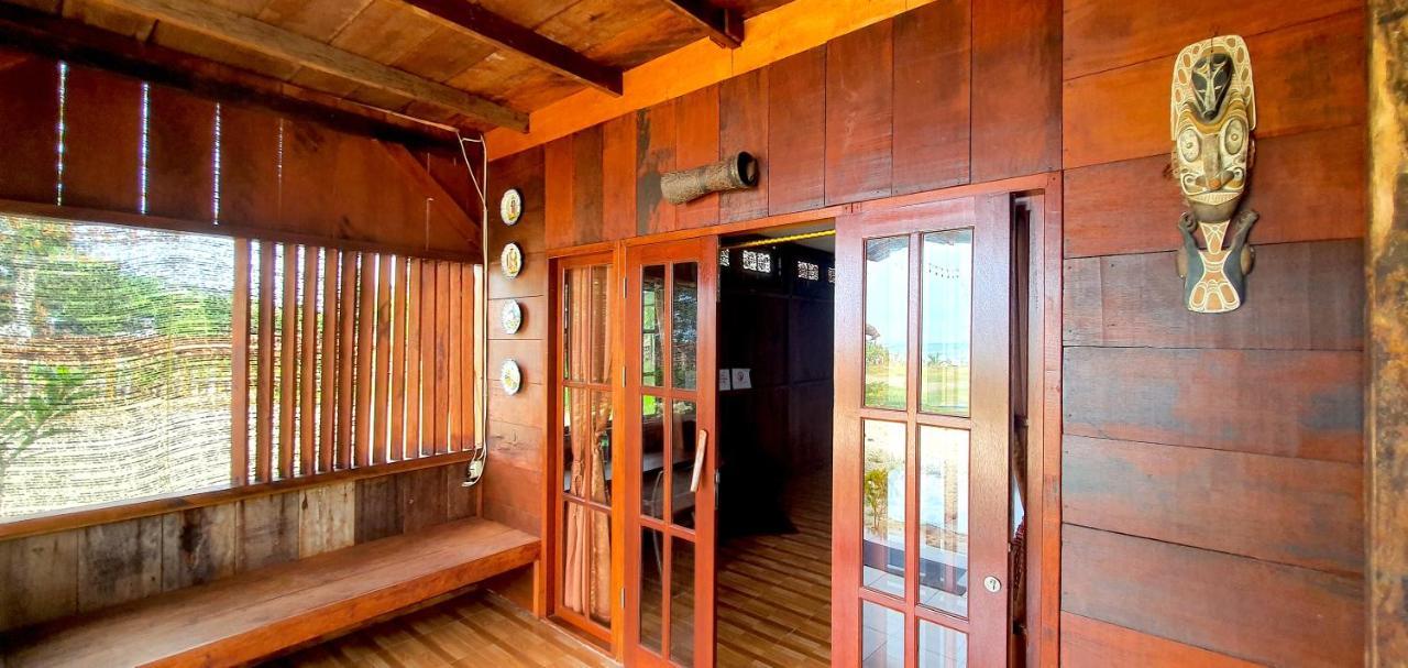Amban Beach House Manokwari Exteriör bild