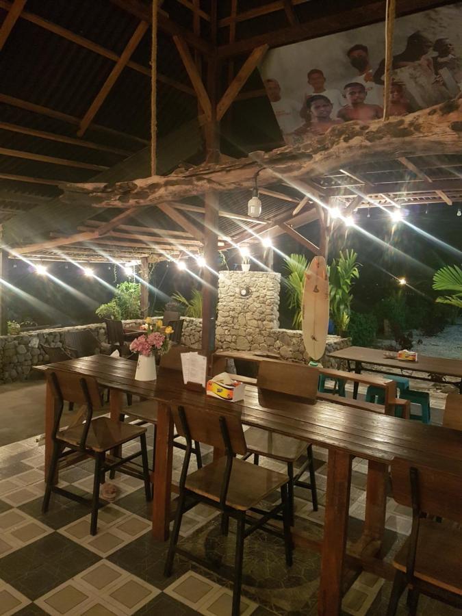 Amban Beach House Manokwari Exteriör bild